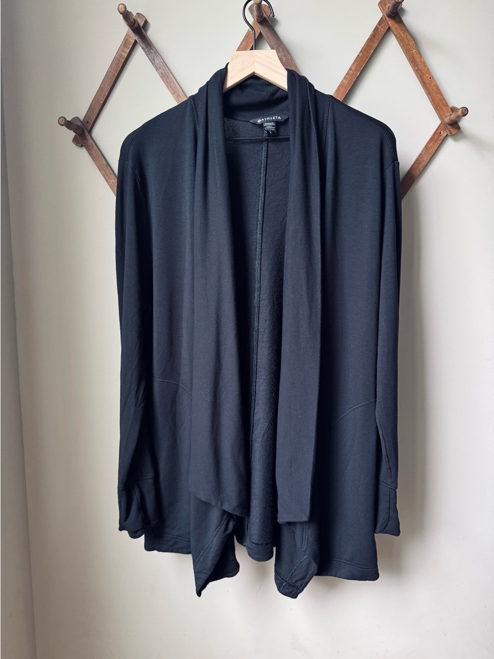 Athleta Black Pranayama Wrap Cardigan Size Large